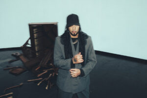 Dante Spinetta presenta “Pensando en ella”, un nuevo adelanto de su próximo álbum