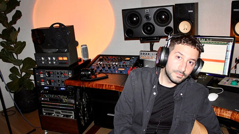 Nico Cotton nominado por tercera vez consecutiva como productor del año en los Latin Grammy