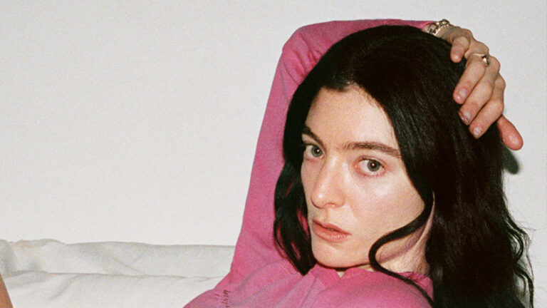 Lorde lanza Virgin, su esperado cuarto álbum de estudio y anuncia gira mundial