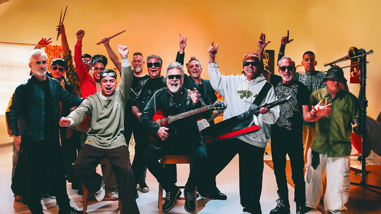 Los Pericos reversionan “Sin Cadenas” junto a La T y La M: cumbia, memoria y energía renovada