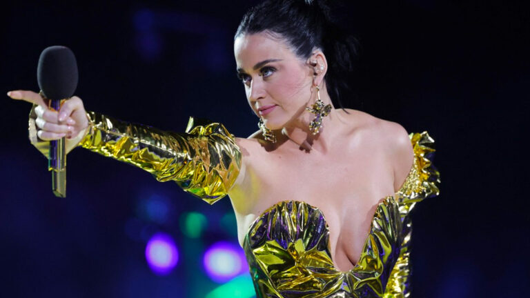 Le prohibieron cantar pop y hoy es un ícono global: la historia de superación de Katy Perry