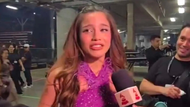 Emilia Mernes se quebró en vivo durante el lanzamiento de su EP “Perfectas”