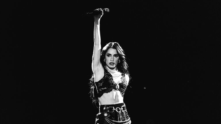 Lali hace historia con cinco Vélez y el estreno de Payaso