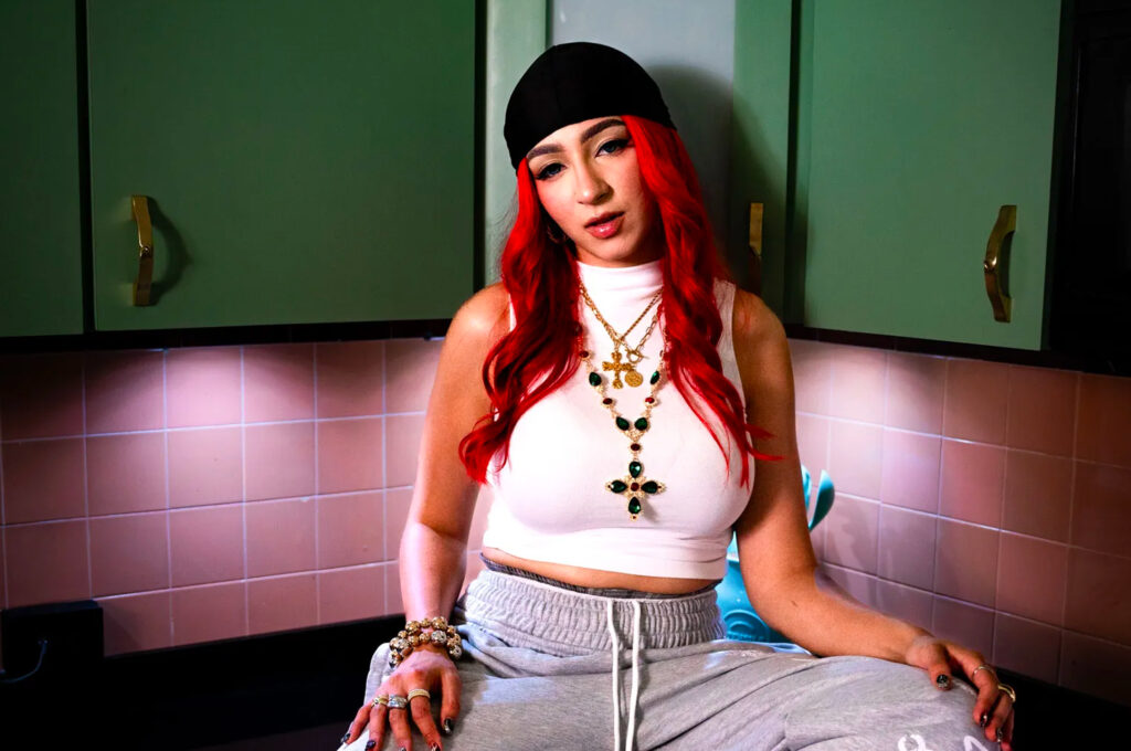 De La Rose lanza su álbum debut “FX De La Rose”: un manifiesto emocional que redefine el sonido latino