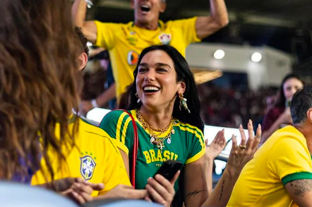 Dua Lipa sorprendió en el Maracaná: presente en el clásico Fluminense vs Flamengo durante su gira por Sudamérica