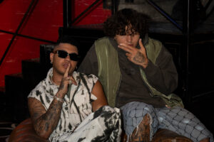 Boza y Beéle llevan el dancehall al siguiente nivel con “Hasta Abajo”