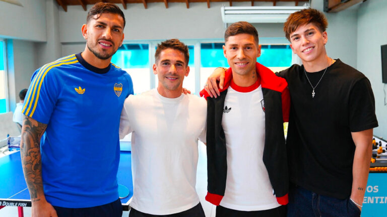 Gonzalo Montiel y Leandro Paredes recibieron a los protagonistas de O11CE: Nueva Generación en la previa del Superclásico