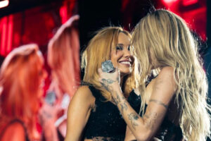 La Joaqui compartió un íntimo momento con Tini en vivo y revolucionó las redes