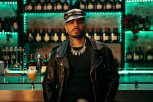 Rauw Alejandro presenta “Dando Vueltas” junto a Buchanan’s en la previa del Mundial 2026