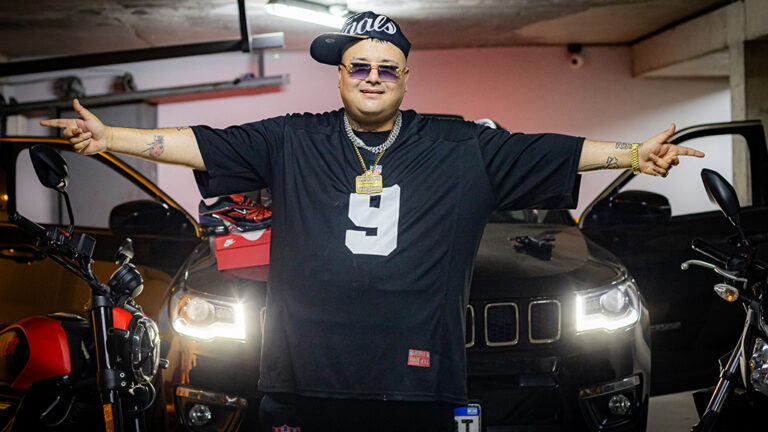El Doctor regresa con “Young Doc”, un álbum crudo, visceral y sin filtros