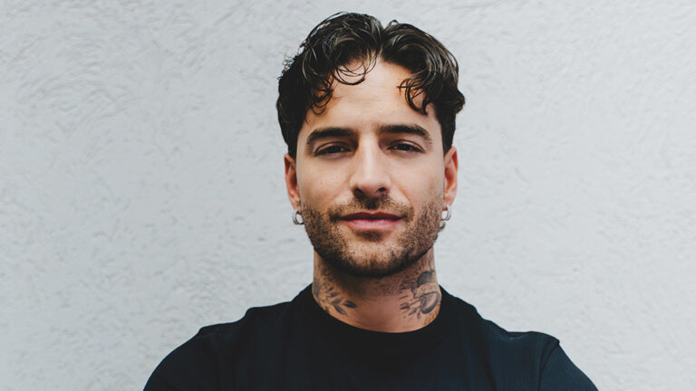 Maluma anuncia “Loco X Volver”, su álbum más personal inspirado en sus raíces